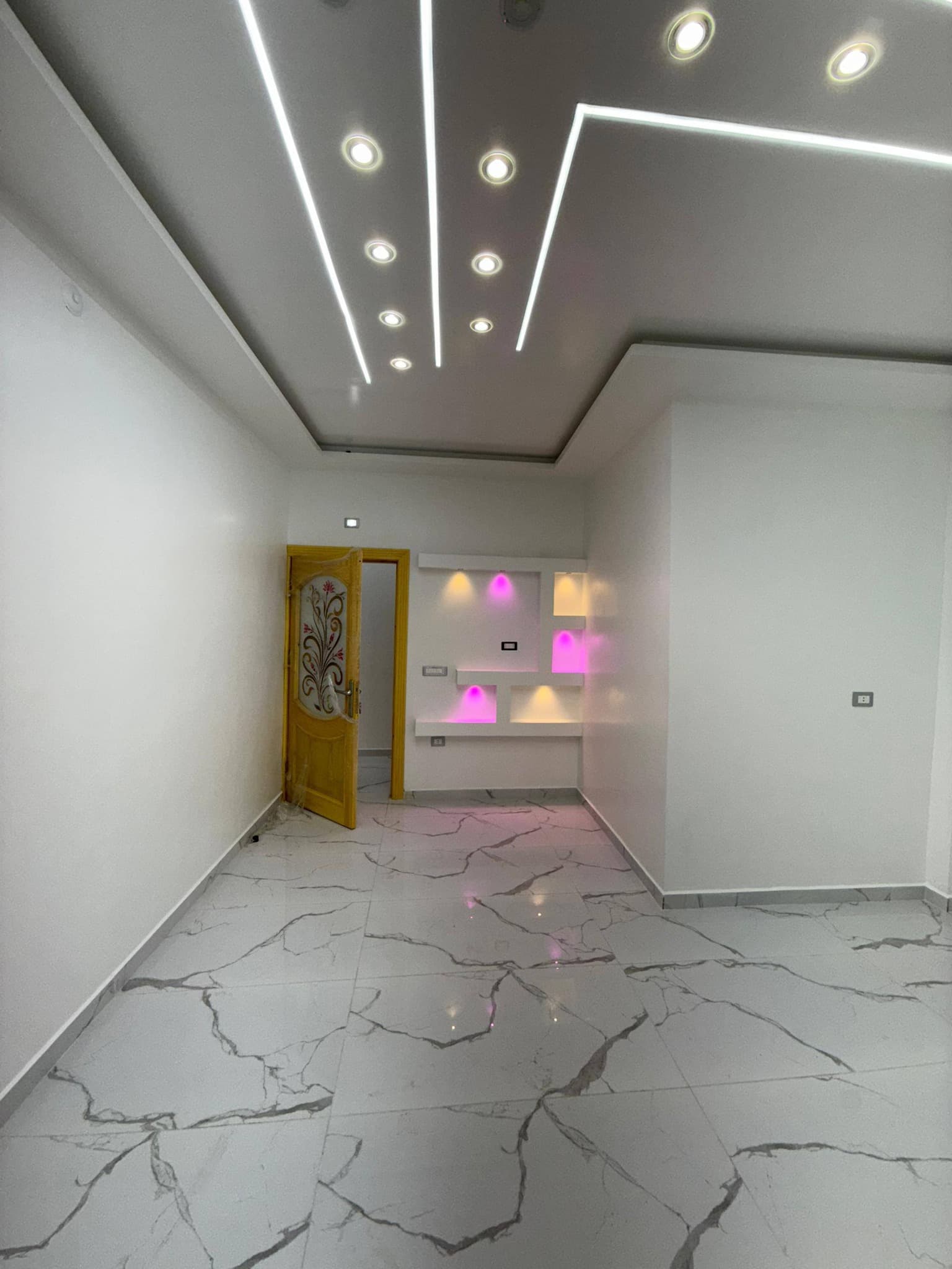 شقة 3 غرف 1 صالات 135م² طابق 1 للبيع