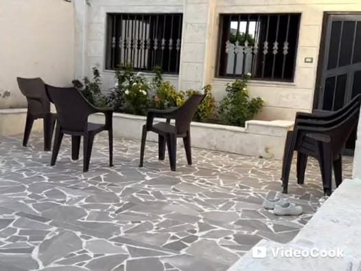 فيلا 2 غرف 1 صالات 180م² مع فرش للبيع