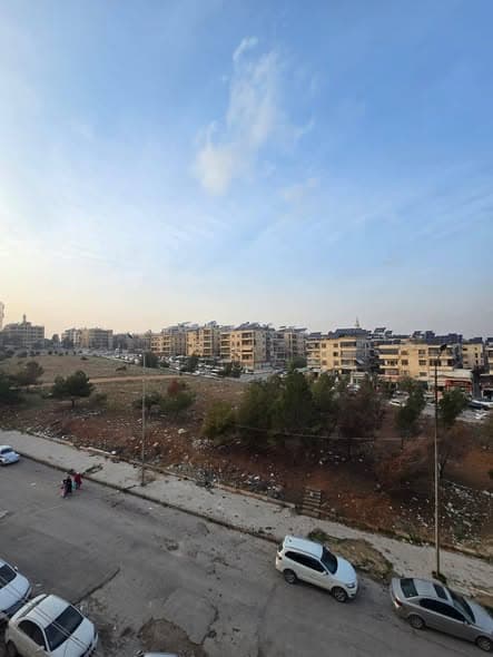 شقة 5 غرف 1 صالات 200م² طابق 3 مع فرش للبيع