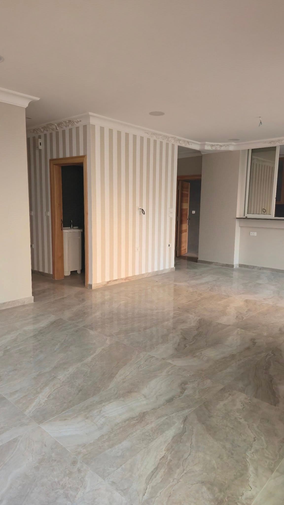 شقة 3 غرف 1 صالات 160م² للبيع