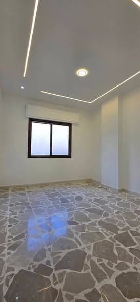 شقة 2 غرف 1 صالات 60م² أرضي للبيع