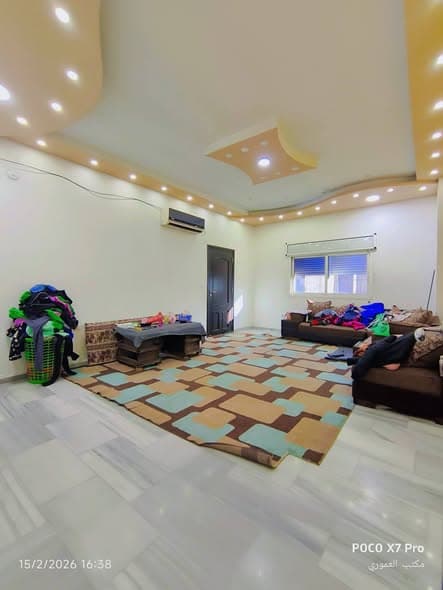 شقة 4 غرف 1 صالات 140م² طابق 3 للبيع