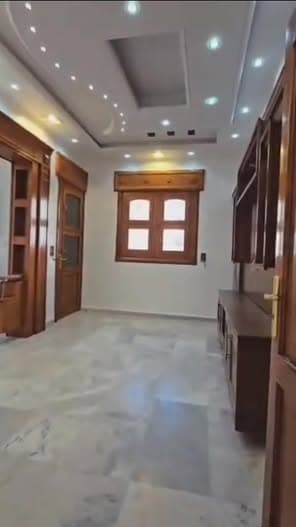 شقة 5 غرف 160م² طابق 2 للبيع