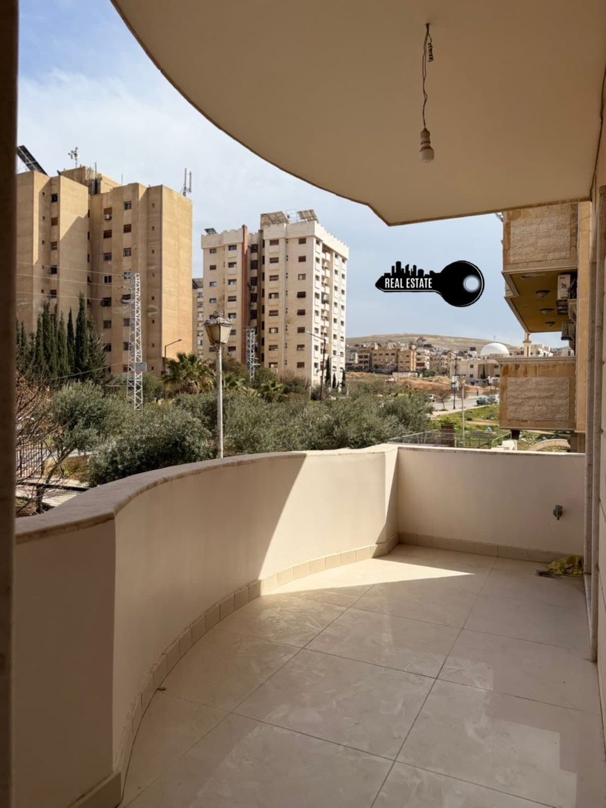 شقة 3 غرف 1 صالات 190م² طابق 1 للبيع