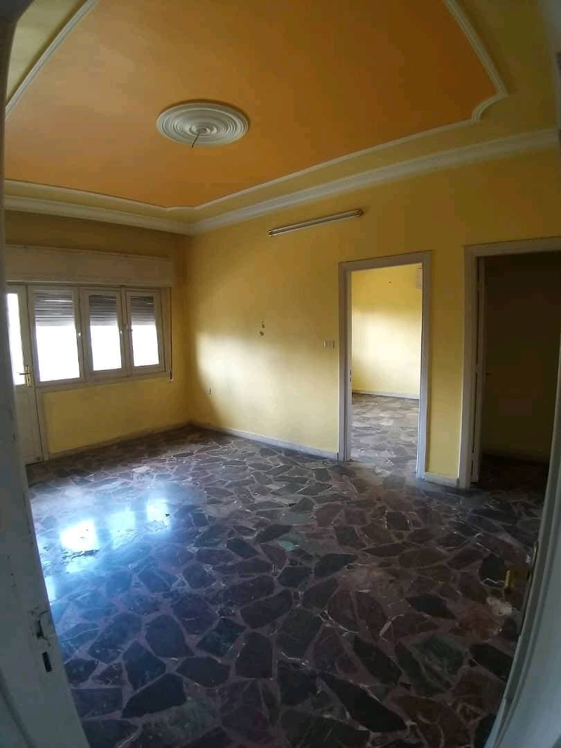 شقة 3 غرف 1 صالات 105م² طابق 2 للإيجار