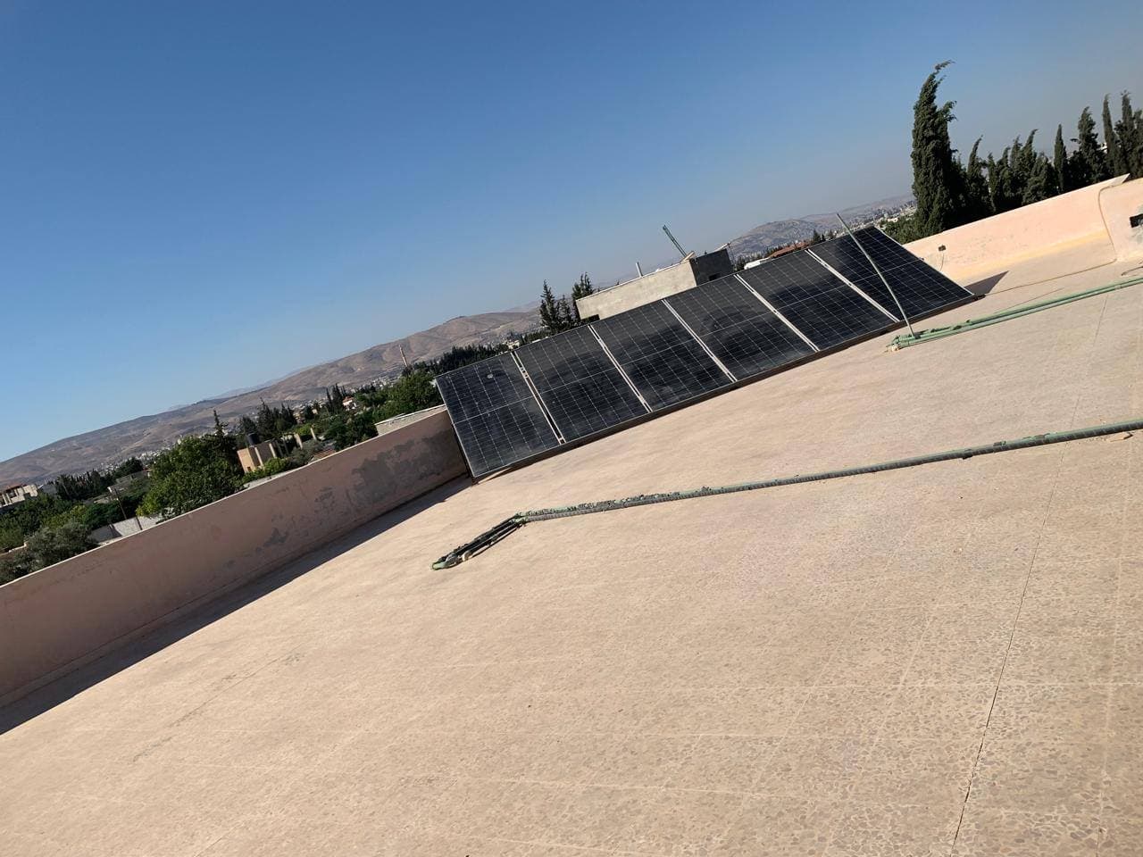 فيلا 3 غرف 1 صالات 2000م² للبيع