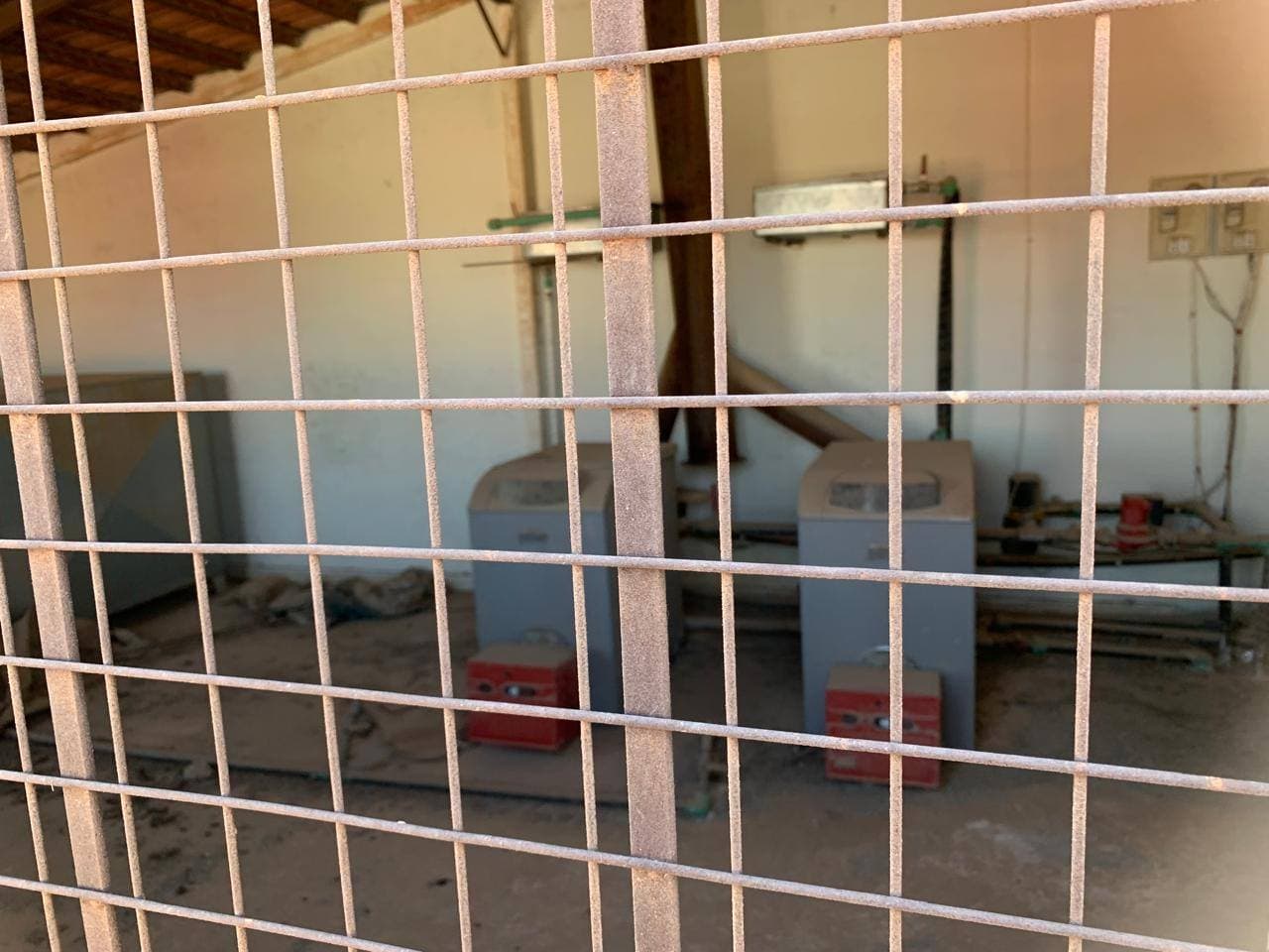 فيلا 3 غرف 1 صالات 2000م² للبيع