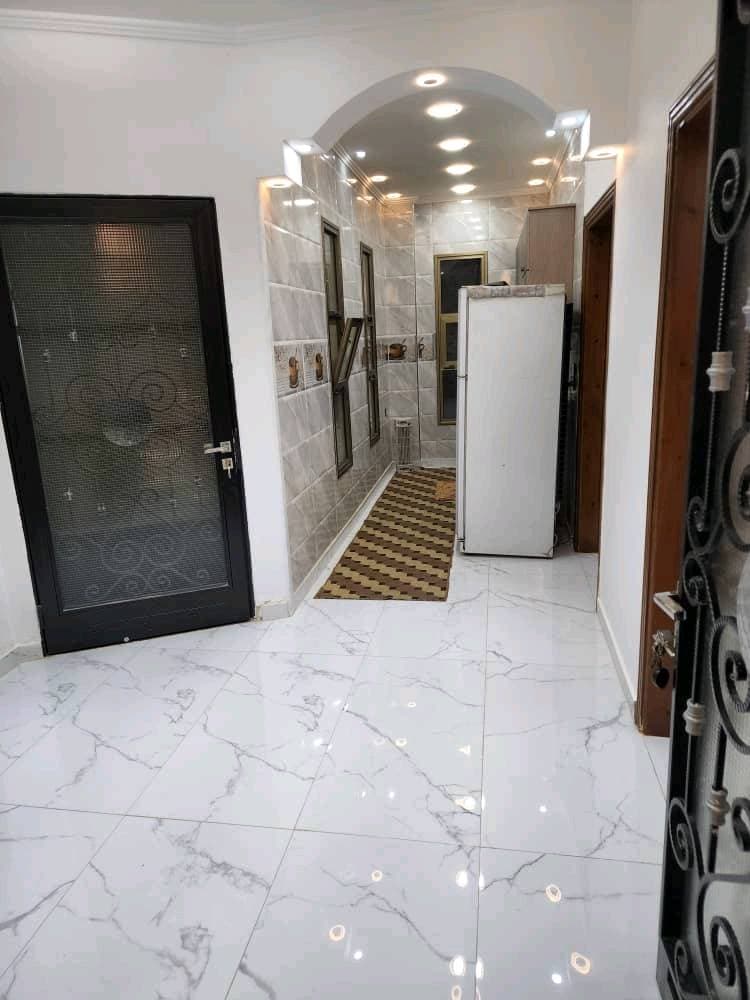 فيلا 6 غرف 2 صالات 300م² مع فرش للبيع