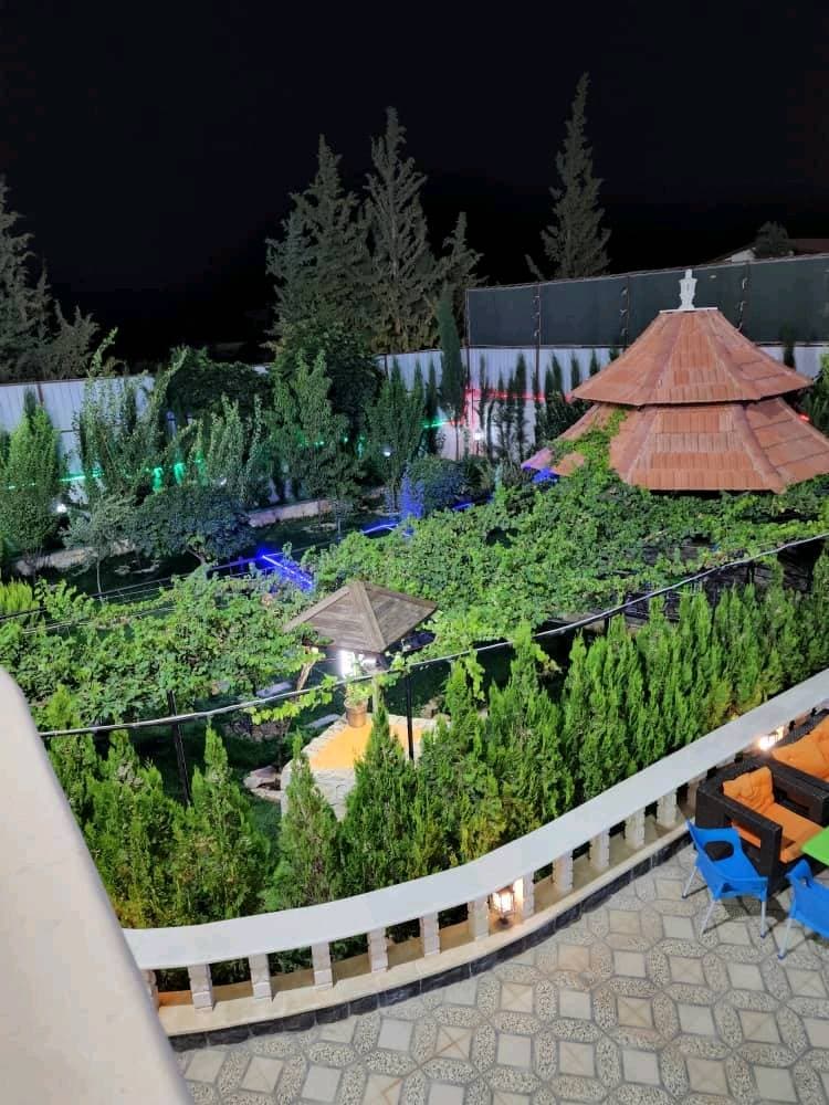 فيلا 6 غرف 2 صالات 300م² مع فرش للبيع