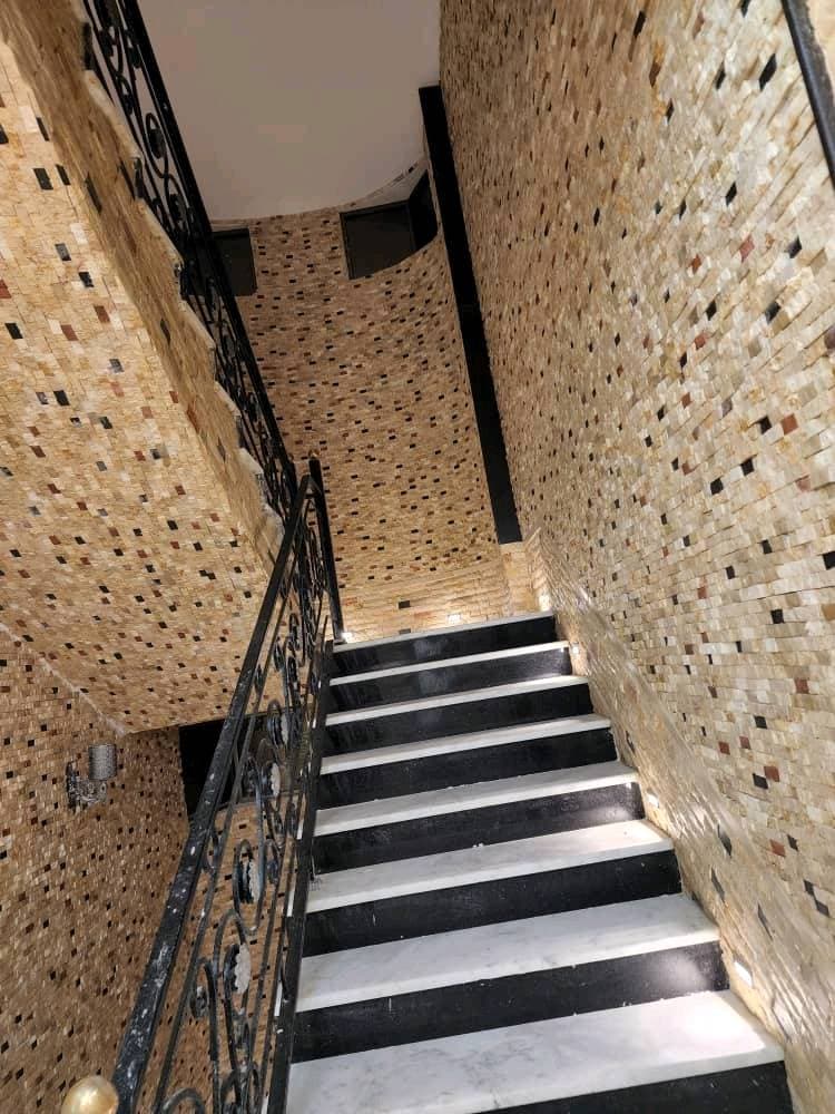 فيلا 6 غرف 2 صالات 300م² مع فرش للبيع