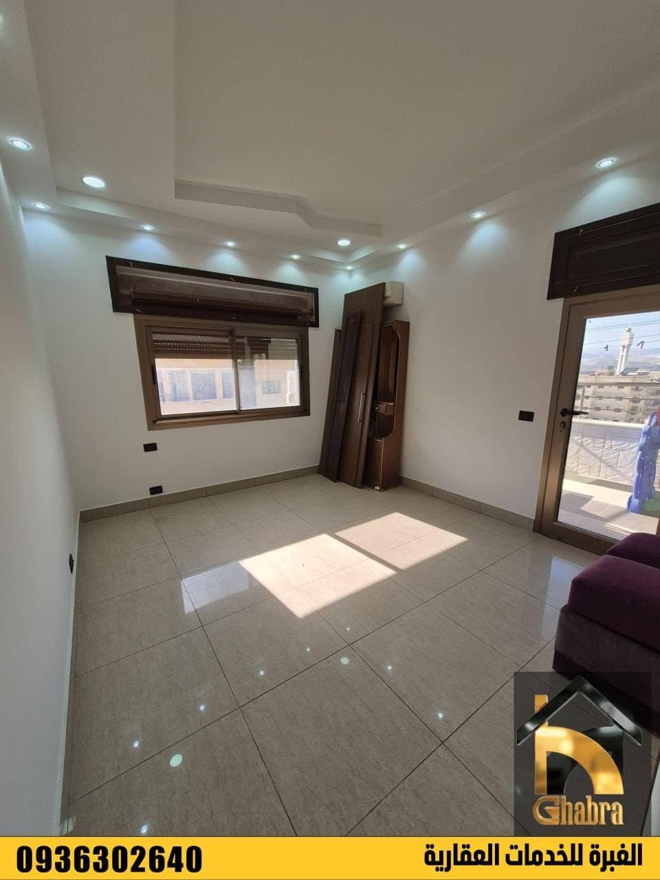 شقة 3 غرف 2 صالات 225م² طابق 2 مع فرش للبيع