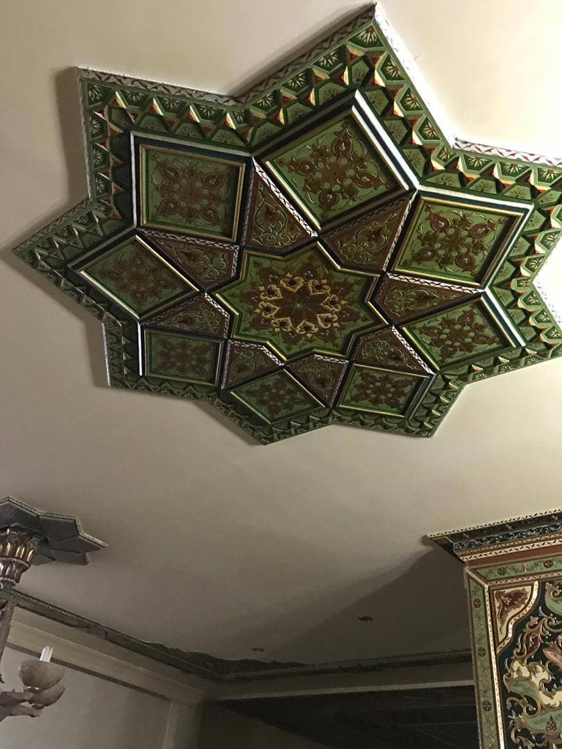 فيلا 15 غرف 3 صالات 2000م² للبيع