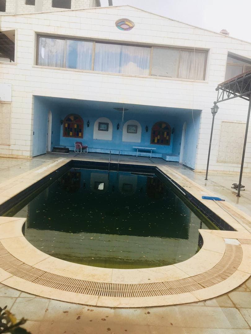 فيلا 15 غرف 3 صالات 2000م² للبيع