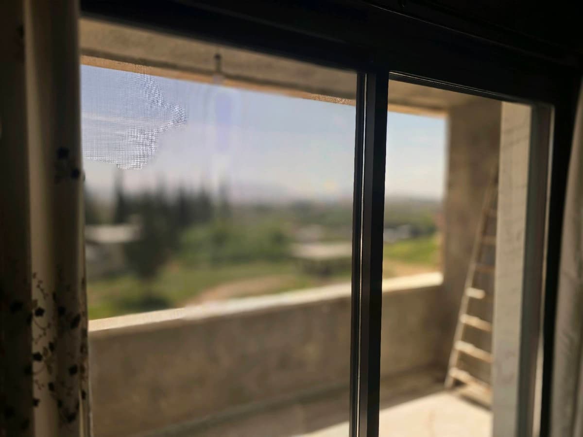 شقة 5 غرف 2 صالات 260م² طابق 3 مع فرش للبيع