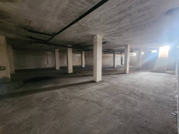 محل 850م² للبيع