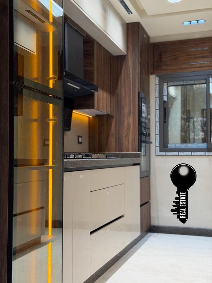 شقة 4 غرف 2 صالات 160م² طابق 3 للبيع