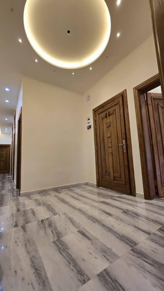 شقة 5 غرف 1 صالات طابق 4 للبيع