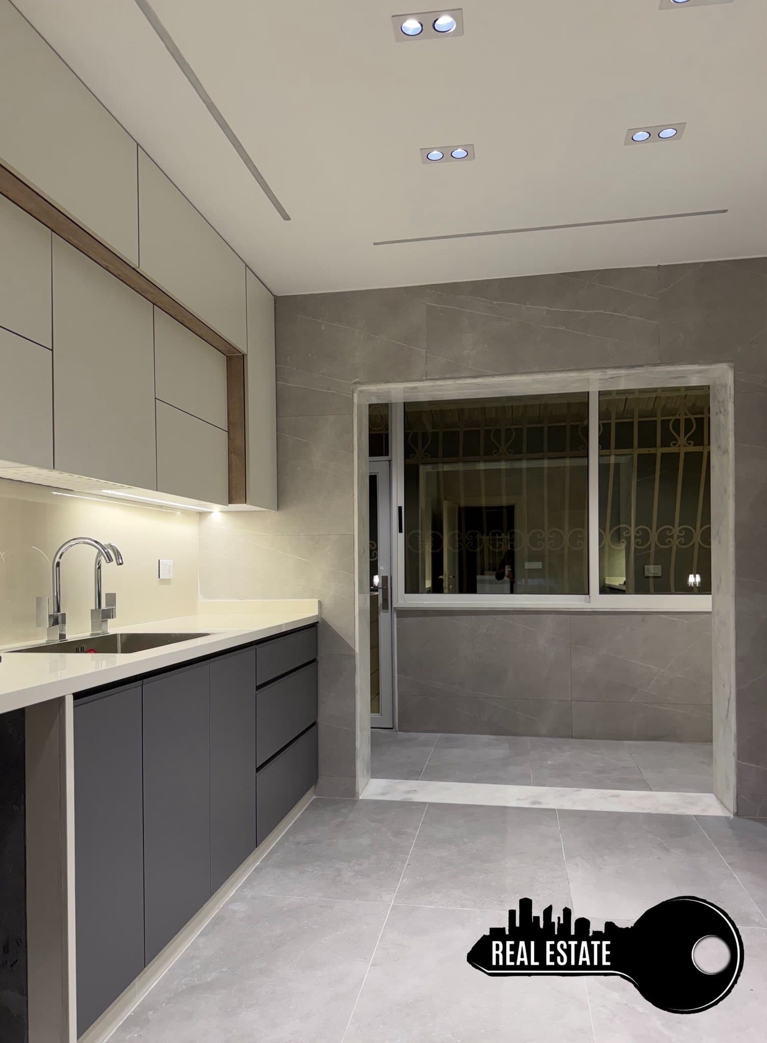 شقة 3 غرف 1 صالات 120م² للبيع