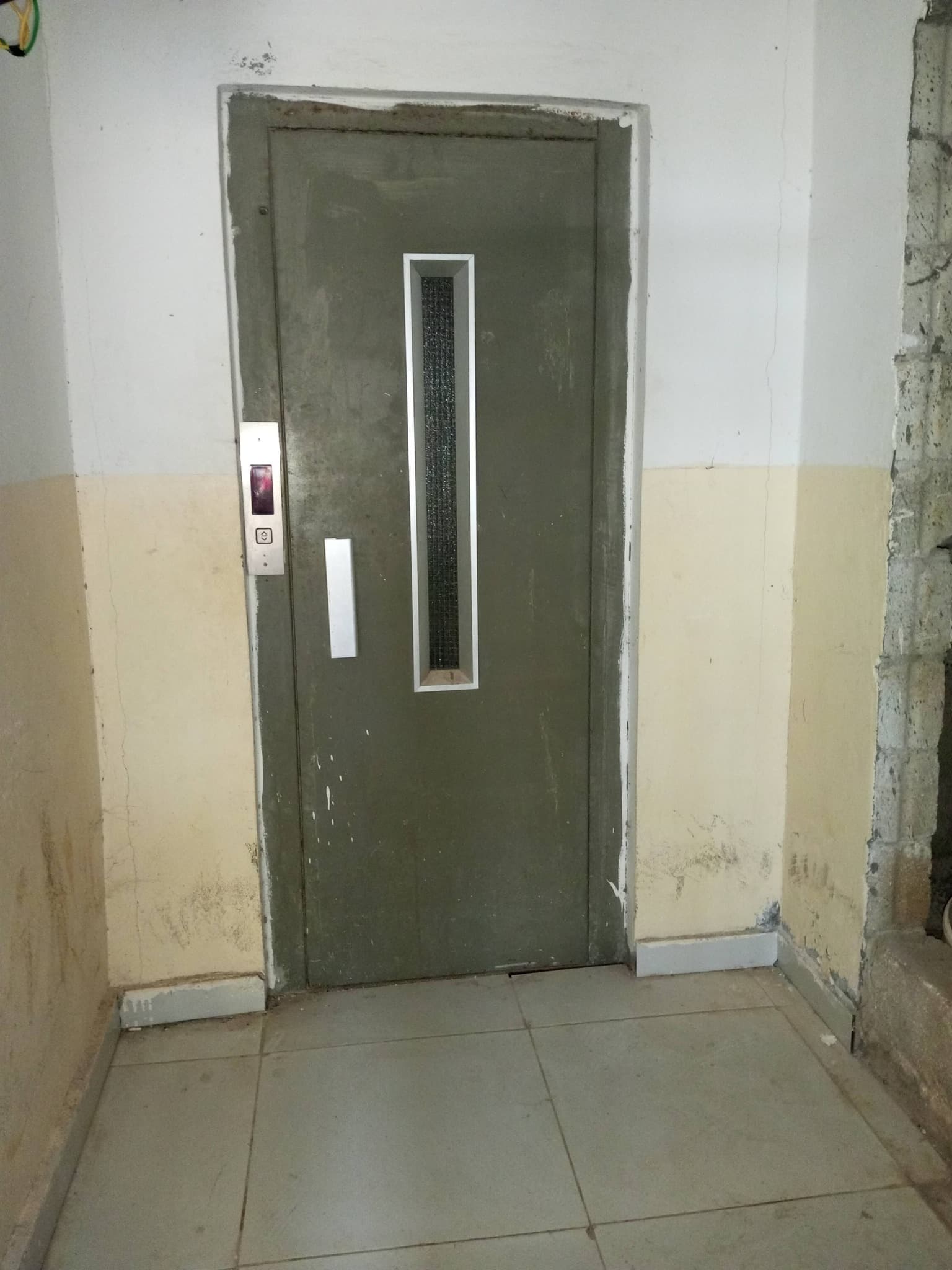 شقة 3 غرف 1 صالات 137م² طابق 3 للبيع