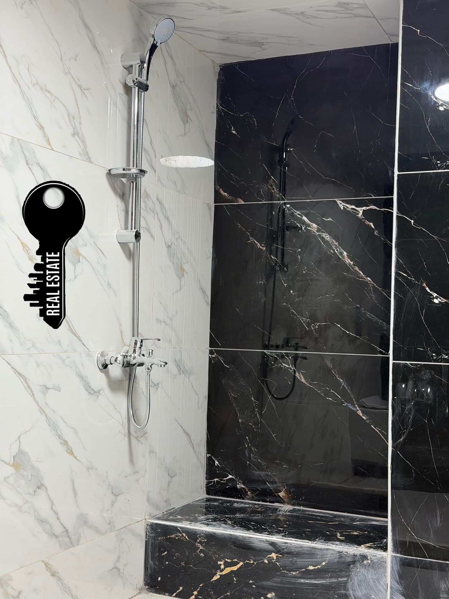 شقة 2 غرف 1 صالات 133م² طابق 6 للبيع