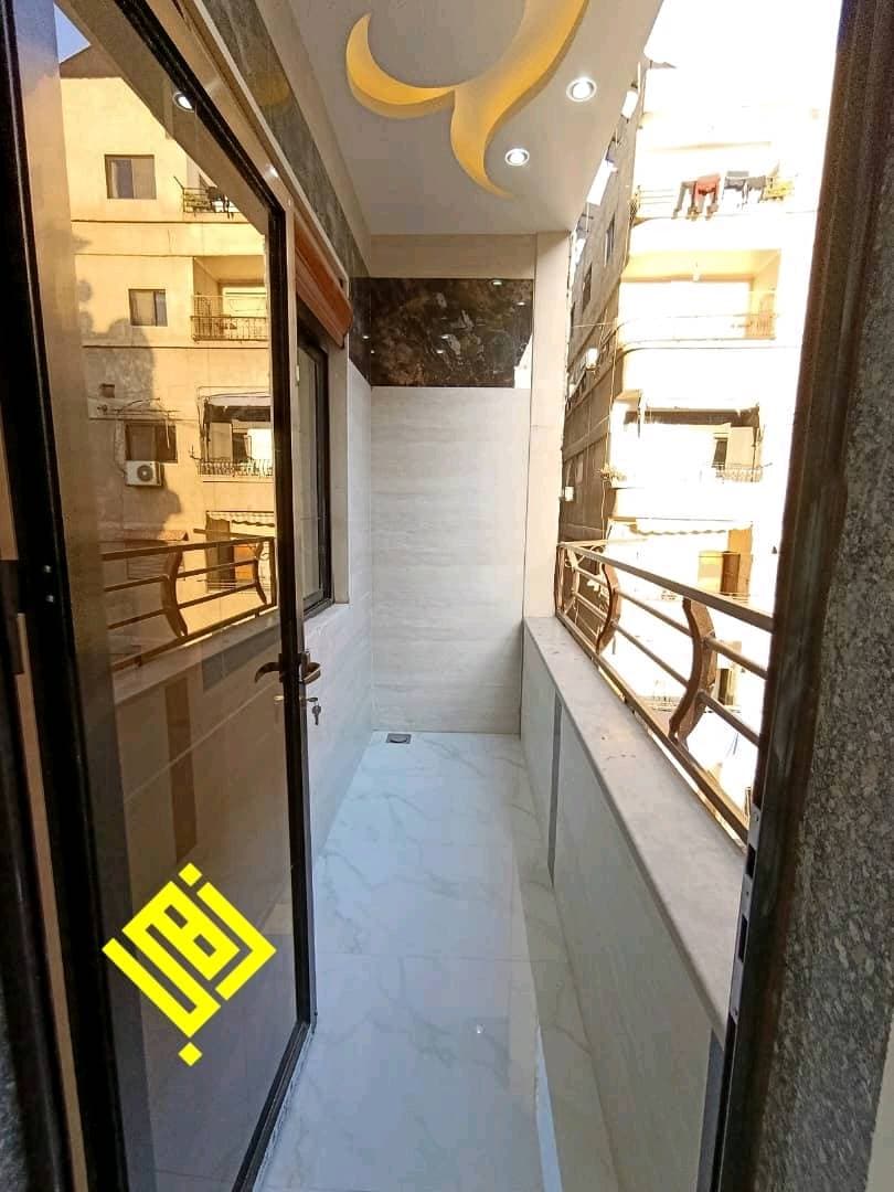 شقة 3 غرف 1 صالات 135م² طابق 1 للبيع