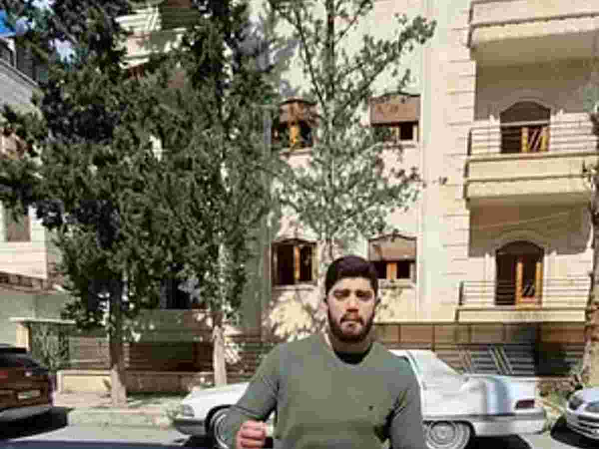 شقة 4 غرف طابق 3 للبيع