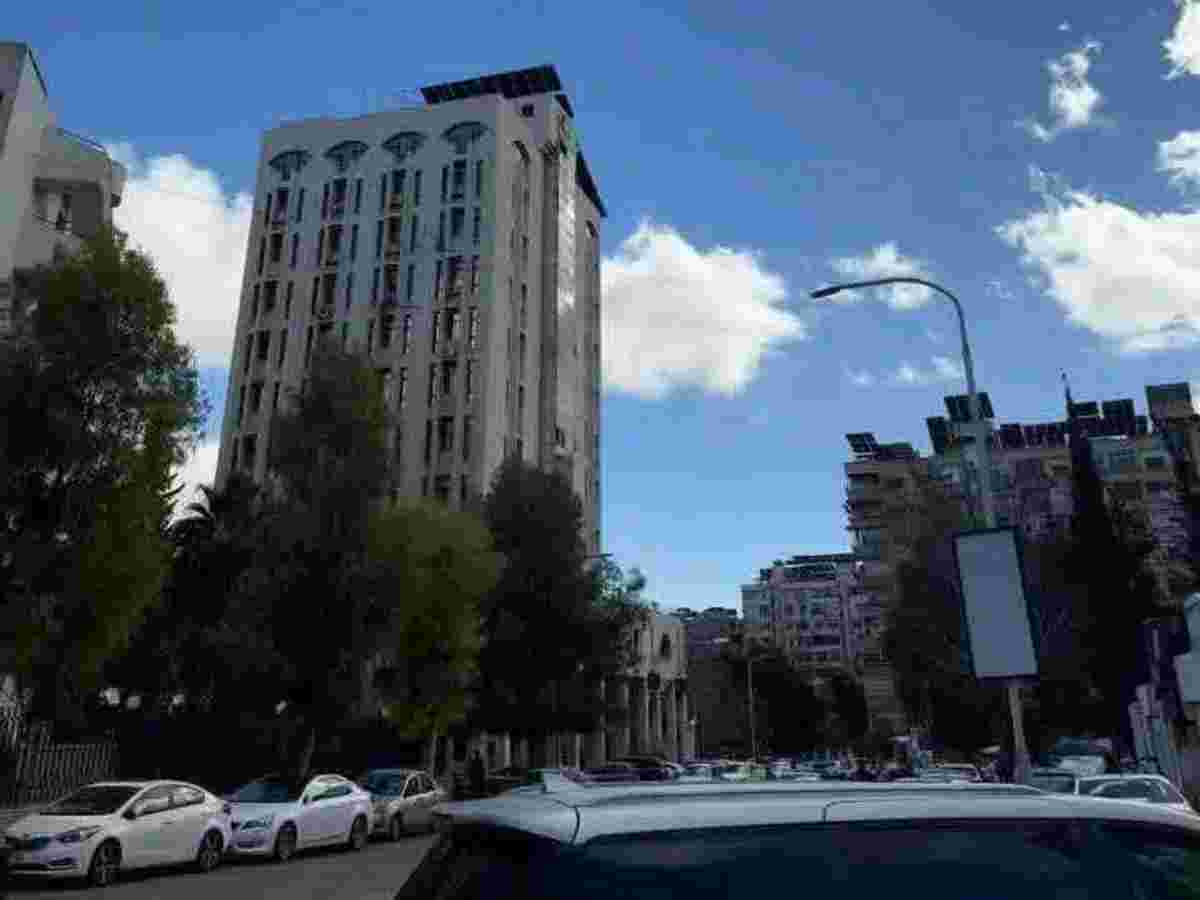 شقة 2 غرف 1 صالات 120م² طابق 4 مع فرش للإيجار