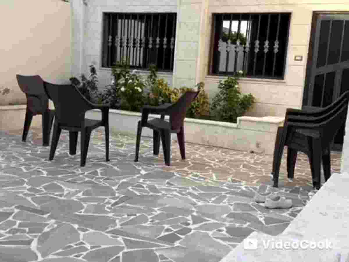 فيلا 2 غرف 1 صالات 180م² مع فرش للبيع