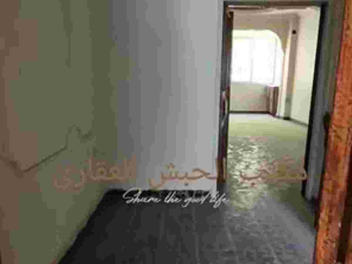شقة 6 غرف 200م² طابق 1 للبيع