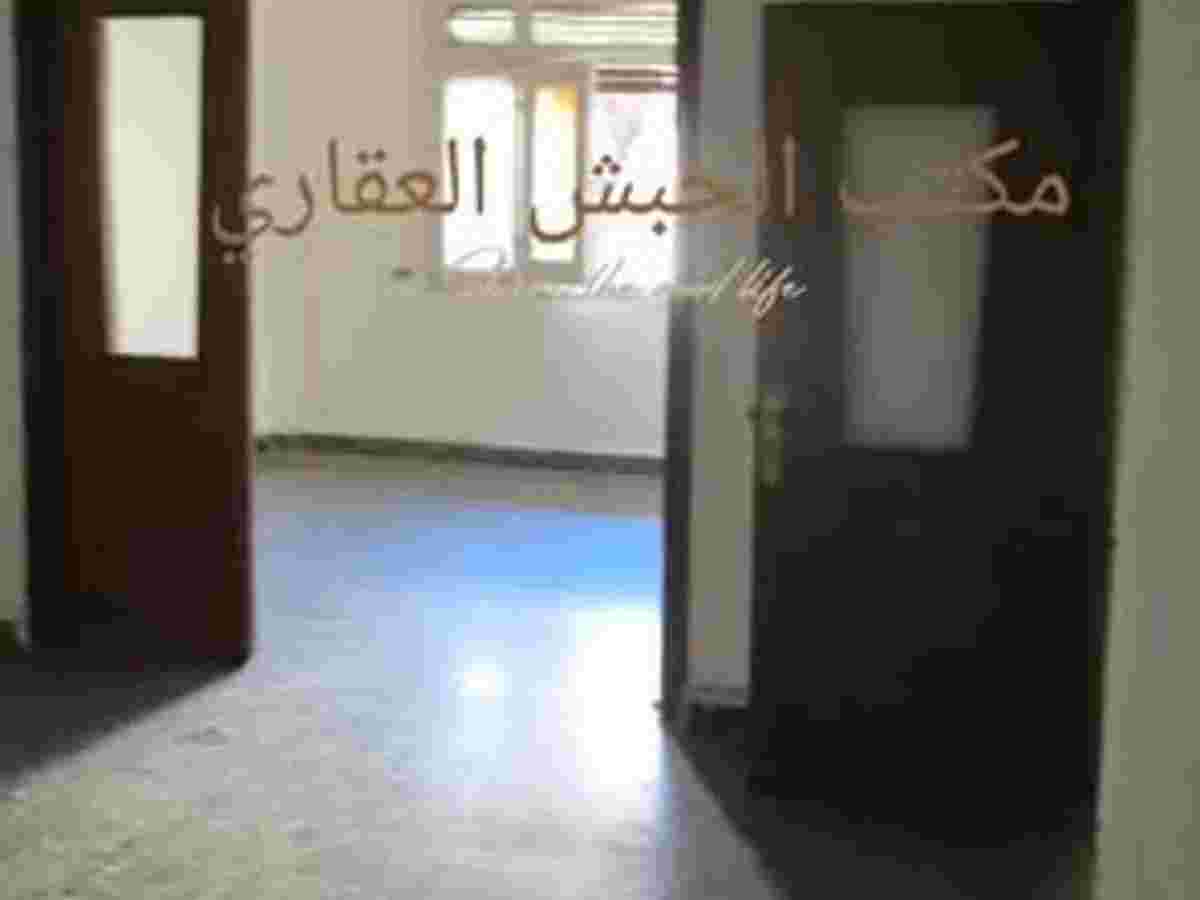 شقة 5 غرف 160م² للإيجار