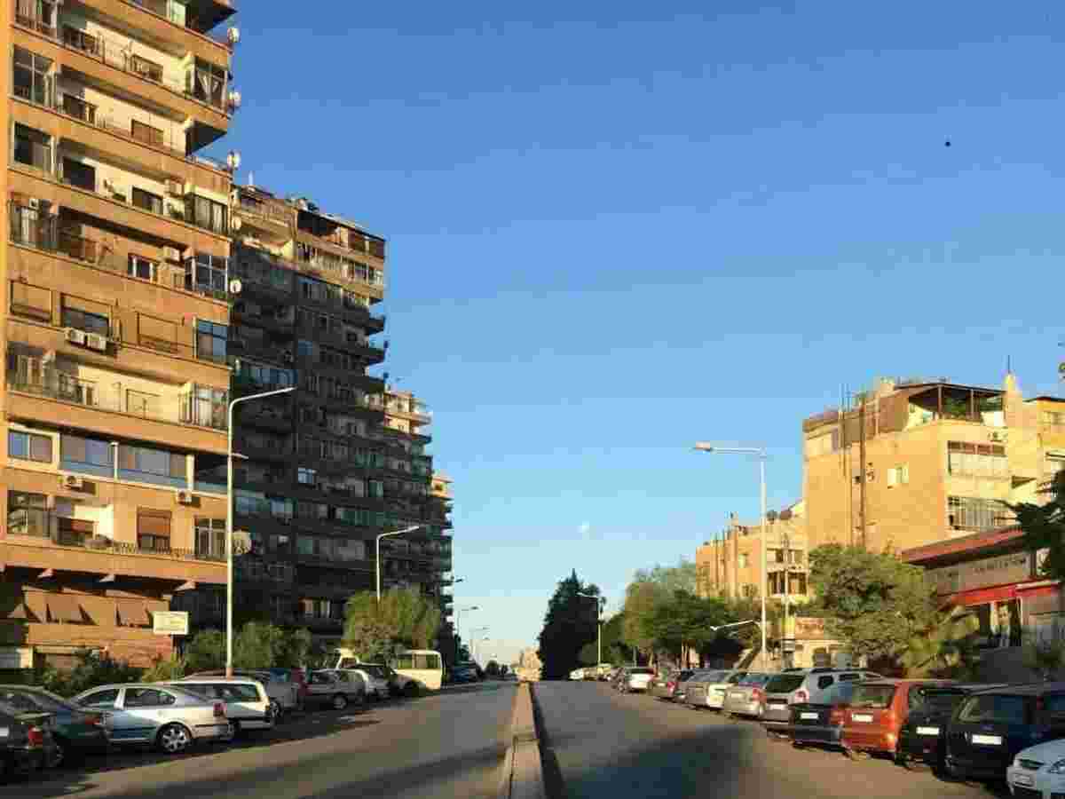 شقة 2 غرف 1 صالات 90م² طابق 2 للإيجار