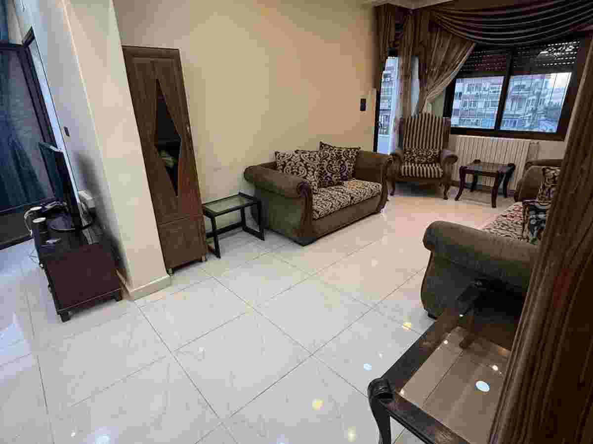 شقة 2 غرف 1 صالات طابق 9 مع فرش للإيجار