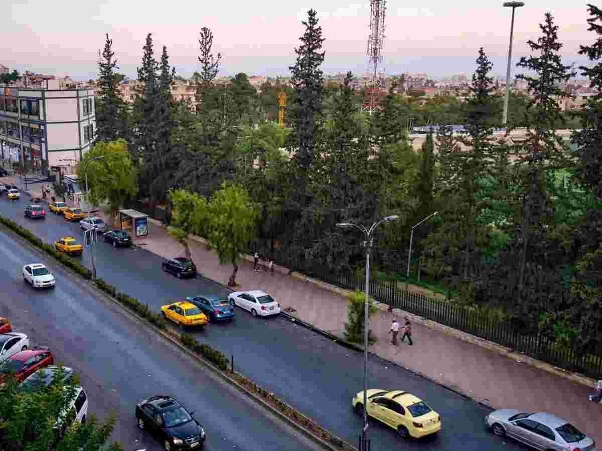 شقة 3 غرف 1 صالات طابق 7 للإيجار