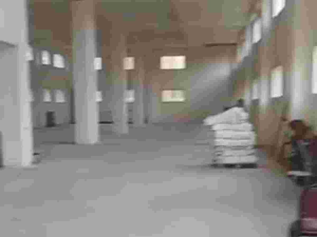 مصنع 650م² للإيجار