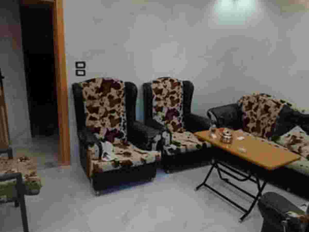 شقة 2 غرف 1 صالات مع فرش للإيجار