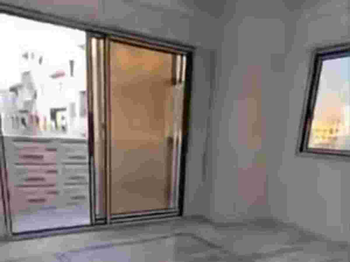 شقة 3 غرف 1 صالات 125م² طابق 2 للبيع