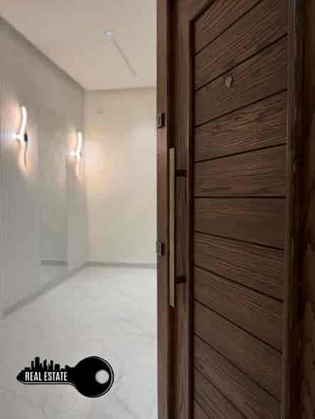 شقة 4 غرف 1 صالات 130م² للبيع