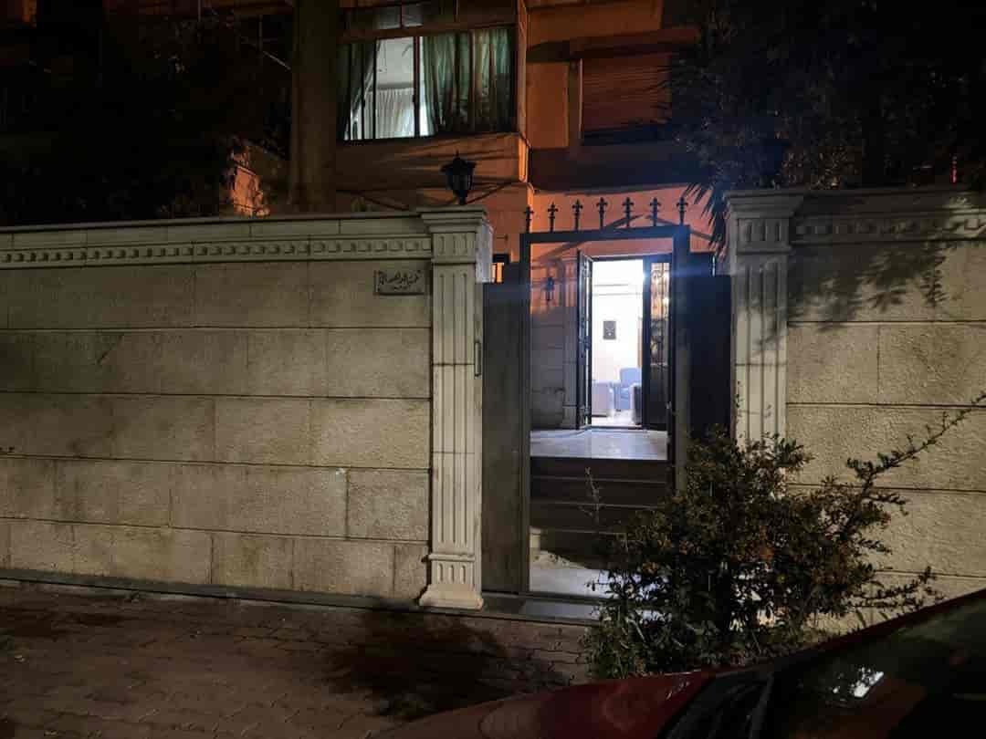 أرض 140م² للإيجار