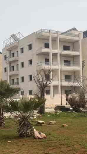 شقة 6 غرف 260م² طابق 3 للبيع