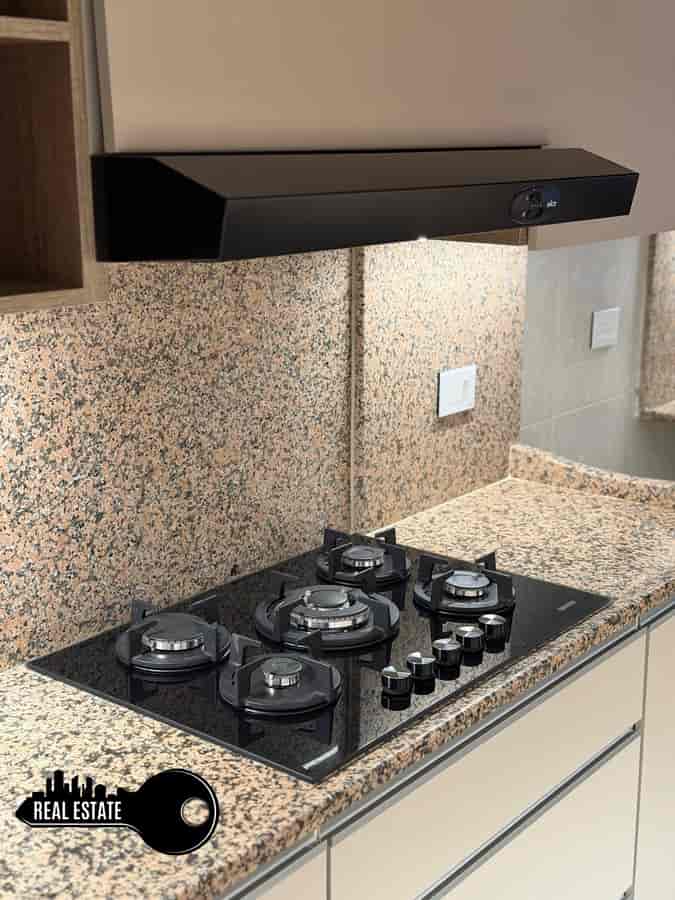 شقة 4 غرف 1 صالات 130م² للبيع