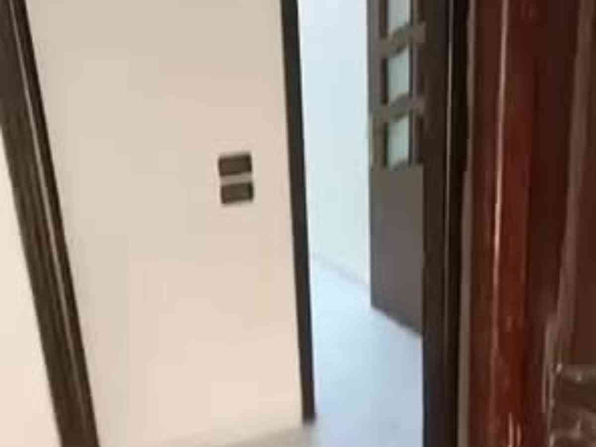 شقة 2 غرف 1 صالات طابق 3 للبيع