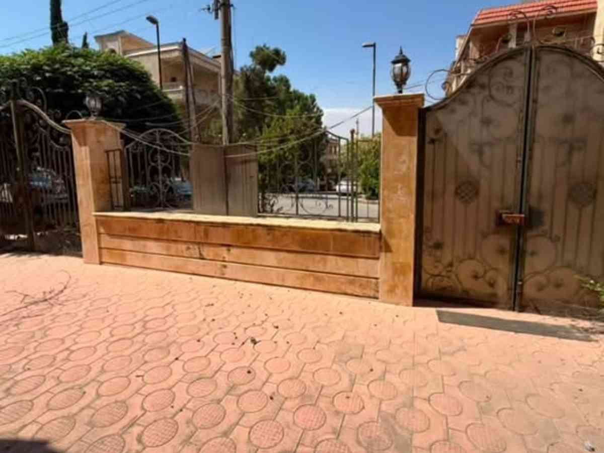 شقة 6 غرف مع فرش للإيجار