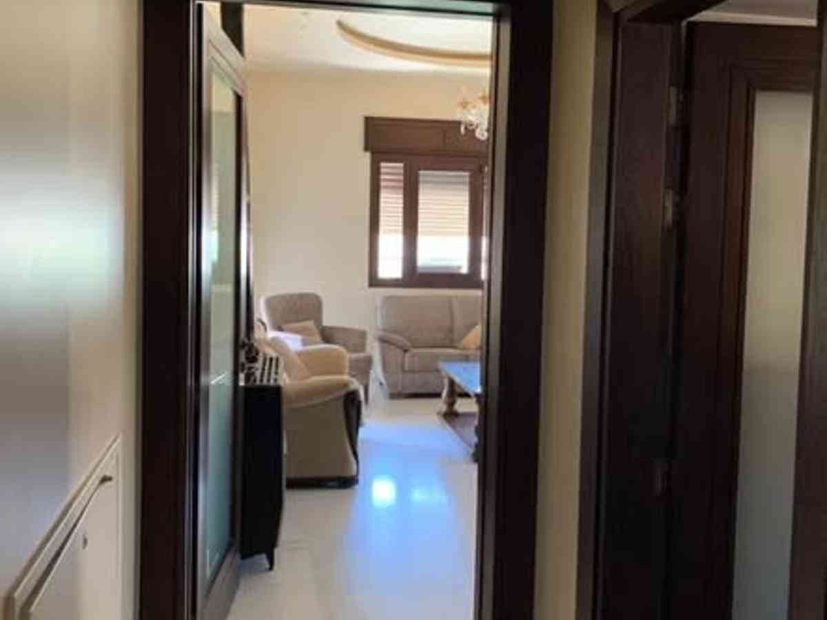 شقة 7 غرف 400م² طابق 3 للبيع