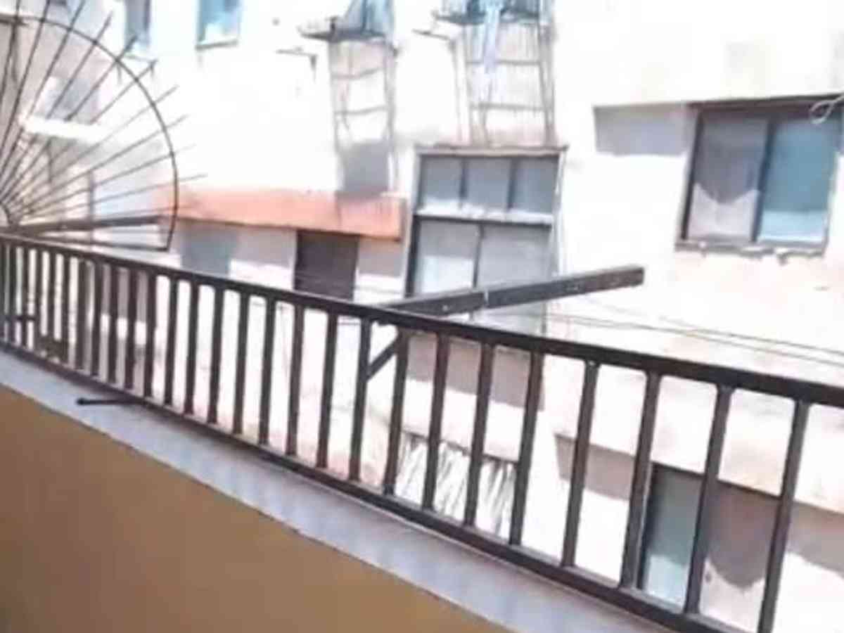 شقة 2 غرف 1 صالات طابق 2 مع فرش للبيع