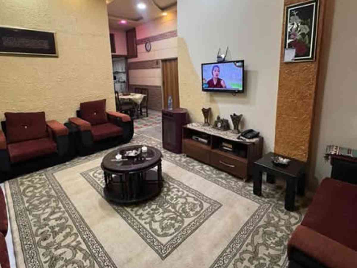 شقة 3 غرف 1 صالات مع فرش للإيجار