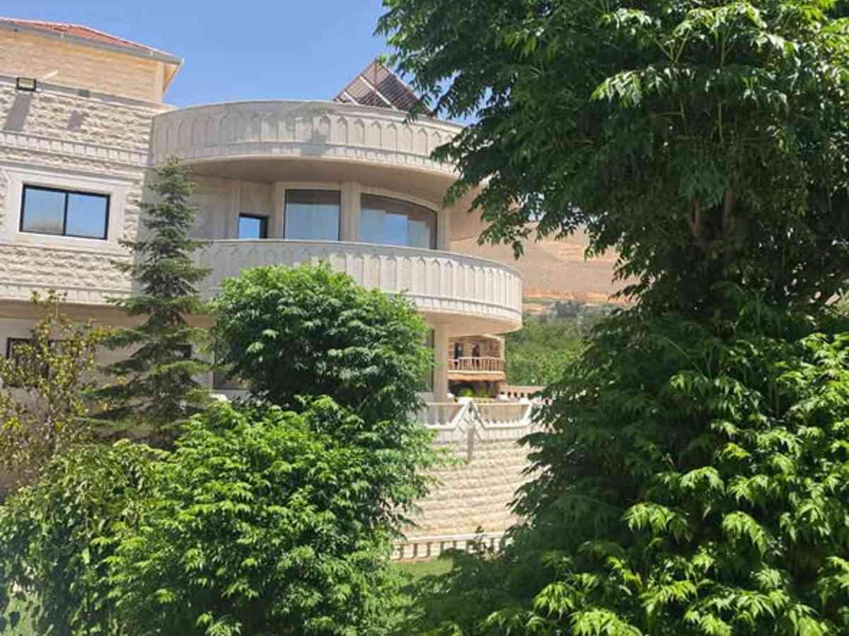 فيلا 5 غرف 1 صالات للإيجار اليومي