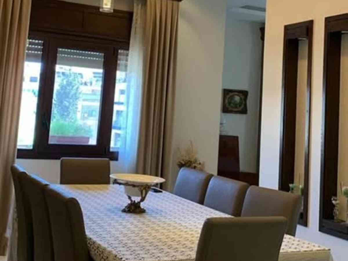 شقة 7 غرف 400م² طابق 3 للبيع