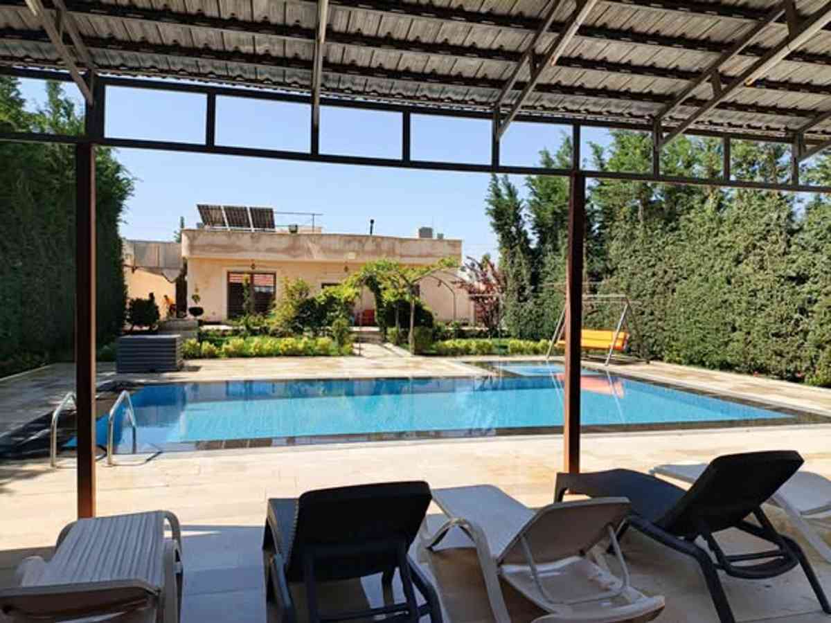 مزرعة 4 غرف للإيجار اليومي