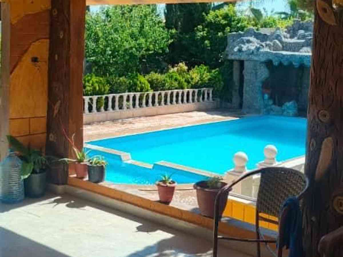 مزرعة 3 غرف 1000م² للبيع