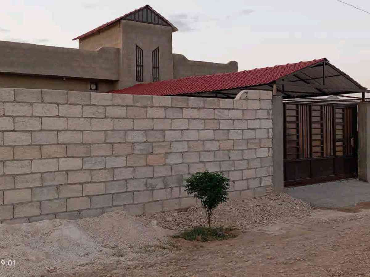 مزرعة 4 غرف 1500م² للبيع